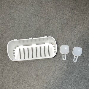 Luxear Suction Cup Shower Caddy/Storage Basket